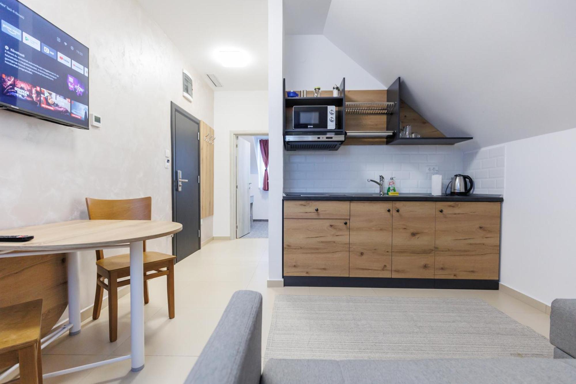 Navigator Hotel Палич Екстериор снимка